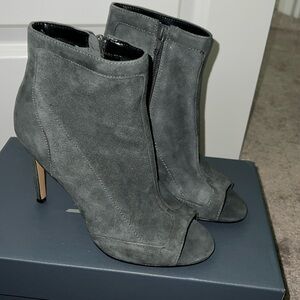Charles David Gray Suede ankle Bootie size 7